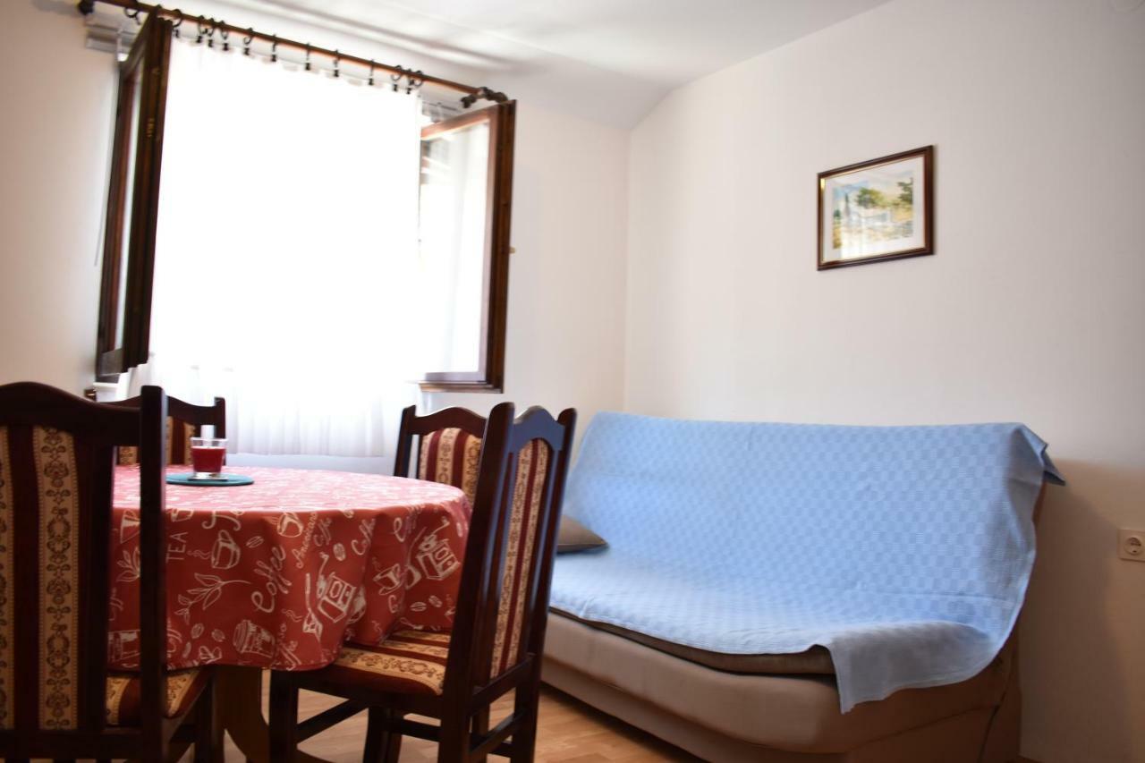 Apartman Nin-Dodo Exterior foto